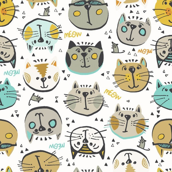 Cat Selfies on White Fabric to sew - QuiltGirls®